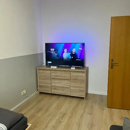 H&m Immobilien 1 Διαμέρισμα Alsleben